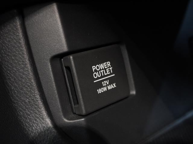 シビック ハッチバック　純正ナビ　フルセグ　バックカメラ　Ｂｌｕｅｔｏｏｔｈ　本革ステアリング　パドルシフト　ブレーキホールド　ホンダセンシング　レーンキープ　アダプティブクルーズコントロール　スマートキー２個（64枚目）