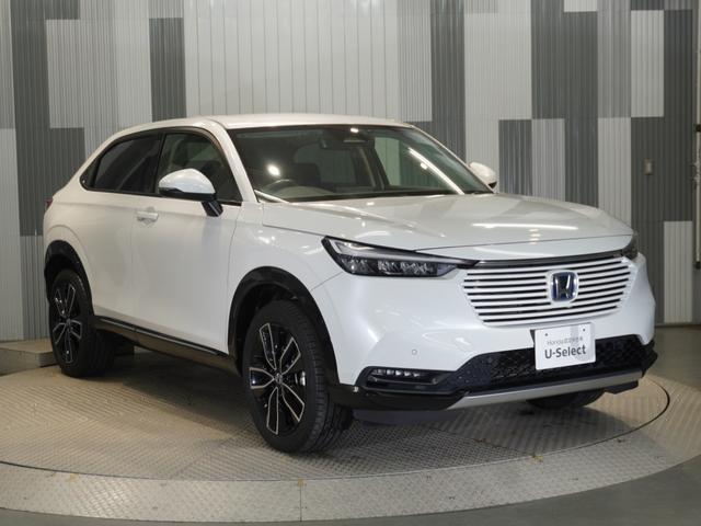 ヴェゼル ｅ：ＨＥＶＺ　コネクトナビ　前後ドラレコ　後方車両検知　シートヒーター　電動テールゲート　リアカメラ　ＥＴＣ２．０　渋滞追従　ＬＥＤオートライト＆フォグ　前後障害物センサー　ブルートゥース　ワンオーナー（7枚目）