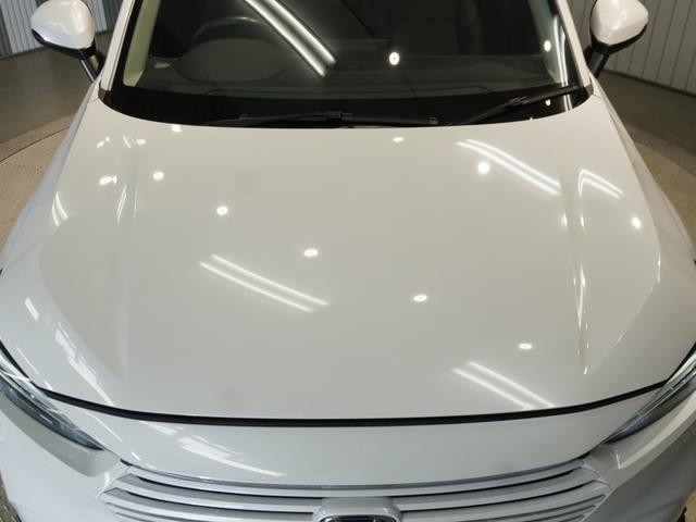 ヴェゼル ｅ：ＨＥＶＺ　コネクトナビ　前後ドラレコ　後方車両検知　シートヒーター　電動テールゲート　リアカメラ　ＥＴＣ２．０　渋滞追従　ＬＥＤオートライト＆フォグ　前後障害物センサー　ブルートゥース　ワンオーナー（11枚目）