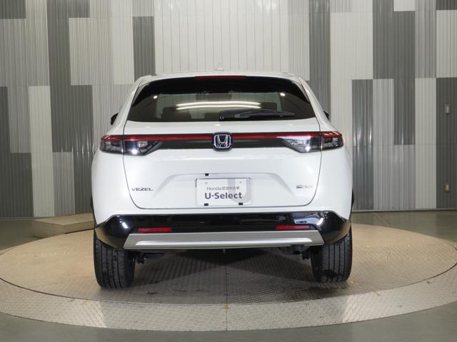 ヴェゼル ｅ：ＨＥＶＺ　コネクトナビ　前後ドラレコ　後方車両検知　シートヒーター　電動テールゲート　リアカメラ　ＥＴＣ２．０　渋滞追従　ＬＥＤオートライト＆フォグ　前後障害物センサー　ブルートゥース　ワンオーナー（25枚目）