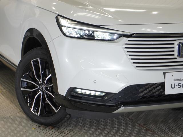 ヴェゼル ｅ：ＨＥＶＺ　コネクトナビ　前後ドラレコ　後方車両検知　シートヒーター　電動テールゲート　リアカメラ　ＥＴＣ２．０　渋滞追従　ＬＥＤオートライト＆フォグ　前後障害物センサー　ブルートゥース　ワンオーナー（28枚目）