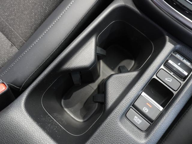 ヴェゼル ｅ：ＨＥＶＺ　コネクトナビ　前後ドラレコ　後方車両検知　シートヒーター　電動テールゲート　リアカメラ　ＥＴＣ２．０　渋滞追従　ＬＥＤオートライト＆フォグ　前後障害物センサー　ブルートゥース　ワンオーナー（38枚目）