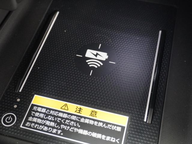 ヴェゼル ｅ：ＨＥＶＺ　コネクトナビ　前後ドラレコ　後方車両検知　シートヒーター　電動テールゲート　リアカメラ　ＥＴＣ２．０　渋滞追従　ＬＥＤオートライト＆フォグ　前後障害物センサー　ブルートゥース　ワンオーナー（41枚目）