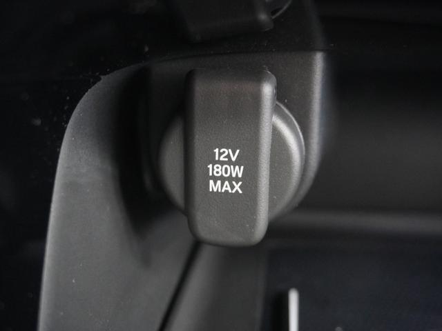 ヴェゼル ｅ：ＨＥＶＺ　コネクトナビ　前後ドラレコ　後方車両検知　シートヒーター　電動テールゲート　リアカメラ　ＥＴＣ２．０　渋滞追従　ＬＥＤオートライト＆フォグ　前後障害物センサー　ブルートゥース　ワンオーナー（42枚目）