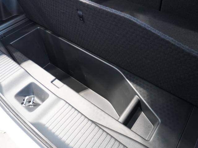 ヴェゼル ｅ：ＨＥＶＺ　コネクトナビ　前後ドラレコ　後方車両検知　シートヒーター　電動テールゲート　リアカメラ　ＥＴＣ２．０　渋滞追従　ＬＥＤオートライト＆フォグ　前後障害物センサー　ブルートゥース　ワンオーナー（75枚目）