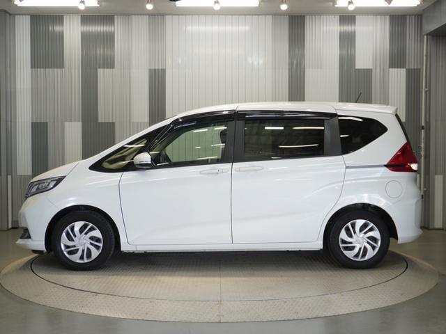 フリード Ｇ・ホンダセンシング　純正７型メモリーナビ　フルセグ　ＣＤ　ＤＶＤ　Ｂｌｕｅｔｏｏｔｈ　ＵＳＢ　ホンダセンシング　ＬＥＤヘッドライト　ＥＴＣ　純正前後ドライブレコーダー　両側パワースライドドア　前席シートヒーター（24枚目）