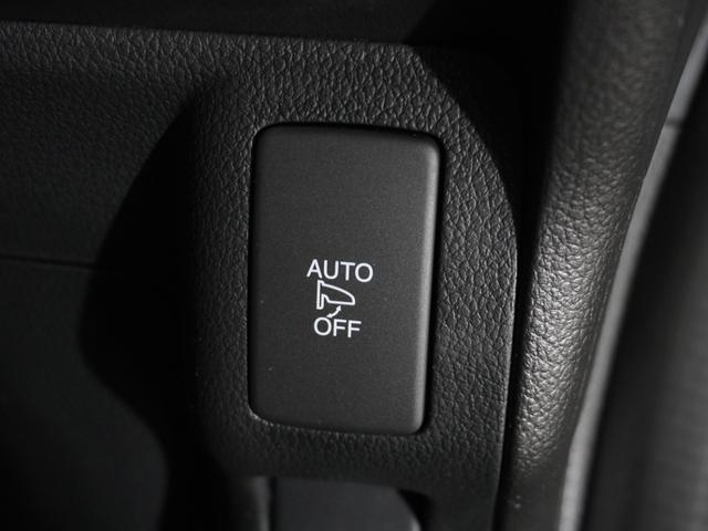 Ｎ－ＢＯＸカスタム ＧＳＳブラックスタイルパッケージ　純正ナビ　リアカメラ　シートヒーター　ＨＩＤオートライト　左側電動スライド　ＥＴＣ　ＬＥＤフォグ　ブルートゥース　オートリトラミラー　後席スライドシート　フルセグＴＶ　ワンオーナー（56枚目）