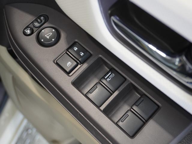 Ｎ－ＢＯＸ Ｇ・ＥＸターボホンダセンシング　ツートンカラー　純正ナビ　ドラレコ　リアカメラ　両側電動スライドドア　助手席スーパースライドシート　ＥＴＣ　ＬＥＤオートライト　オートハイビーム　衝突軽減ブレーキ　パドルシフト　革巻ハンドル（37枚目）