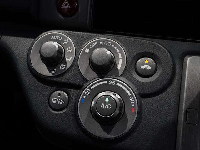 �y�I�[�g�G�A�R���z���x��ݒ肷��Ύ����ŉ��K�Ȏԓ����x��ۂ��܂��B�G�A�R�������̍����\�E�L�t�B���^�[�Ŏԓ��̃A�����Q����ԕ��������B