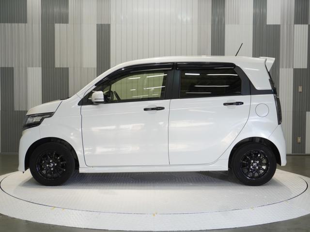 Ｎ－ＷＧＮカスタム ＧＳＳブラックスタイルパッケージ　純正ナビ　シートヒーター　ＨＩＤオートライト　リアカメラ　ＥＴＣ　低速域衝突軽減ブレーキ　ブルートゥース　革巻きハンドル　サイド＆カーテンエアバッグ　フォグライト　１４インチアルミ　ワンオーナー（24枚目）