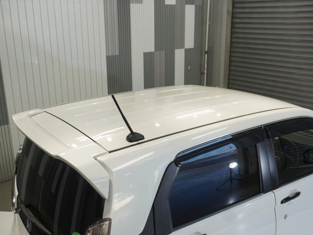 Ｎ－ＷＧＮカスタム ＧＳＳブラックスタイルパッケージ　純正ナビ　シートヒーター　ＨＩＤオートライト　リアカメラ　ＥＴＣ　低速域衝突軽減ブレーキ　ブルートゥース　革巻きハンドル　サイド＆カーテンエアバッグ　フォグライト　１４インチアルミ　ワンオーナー（29枚目）