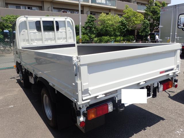 デュトロ 2t 標準10尺 平ボディ MT 安全装置(4枚目)