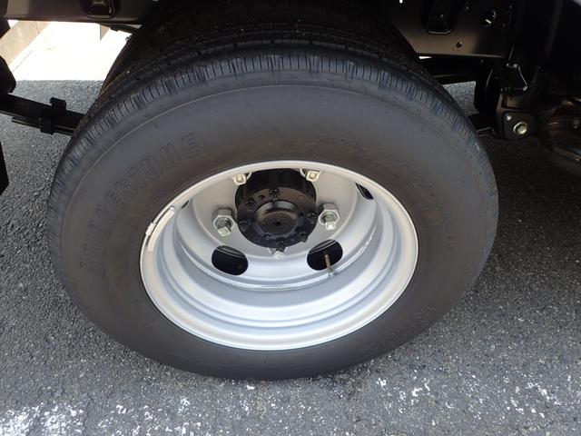 デュトロ 　２ｔ　標準１０尺　平ボディ　ＭＴ　安全装置（29枚目）