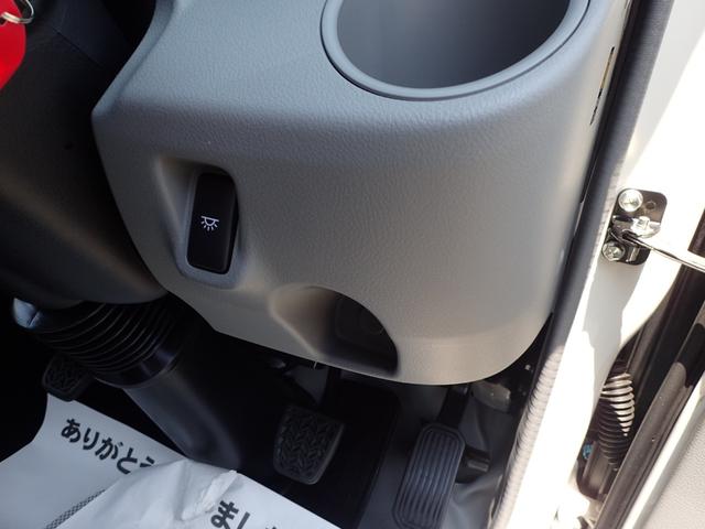 デュトロ 　２ｔ標準１０尺　平ボディ　ＭＴ　安全装置（20枚目）