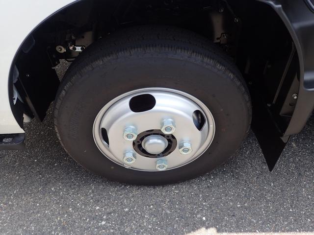 デュトロ 　２ｔ　標準１０尺　平ボディ　ＭＴ　安全装置（25枚目）