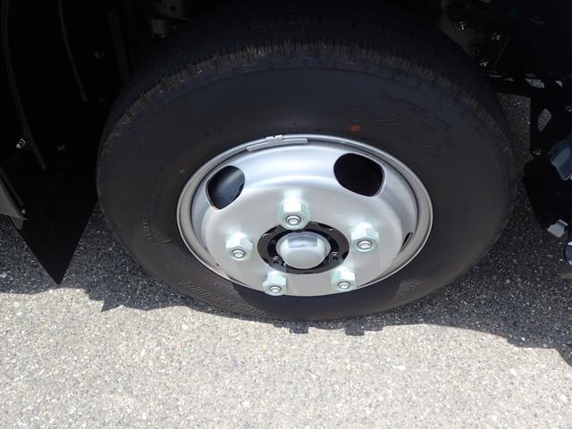 デュトロ 　２ｔ　標準１０尺　平ボディ　ＭＴ　安全装置（28枚目）