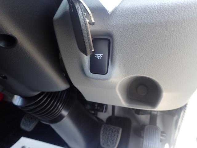 デュトロ 　２ｔ　標準１０尺　平ボディ　ＭＴ　安全装置（18枚目）