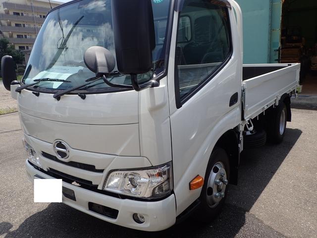 デュトロ 　２ｔ　標準１０尺　平ボディ　ＭＴ　安全装置（2枚目）