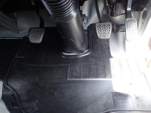 デュトロ 　２ｔ　標準１０尺　平ボディ　ＭＴ　安全装置（19枚目）