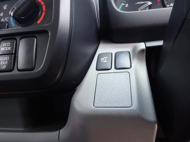 デュトロ 　２ｔ　標準１０尺　平ボディ　ＭＴ　安全装置（21枚目）