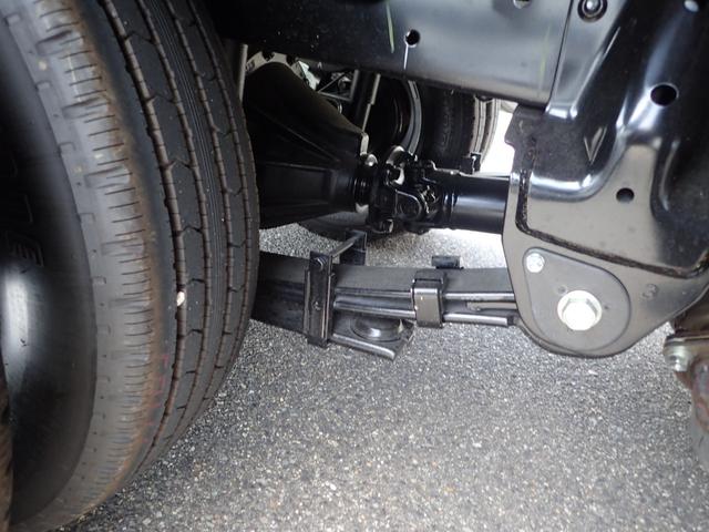 デュトロ 　２ｔ　標準１０尺　平ボディ　ＭＴ　安全装置（9枚目）