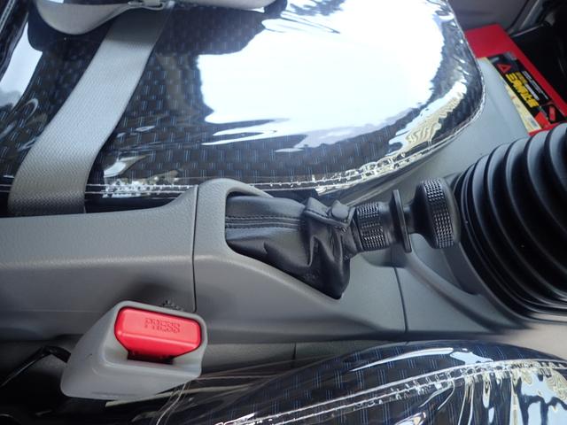 デュトロ 　デュトロ　２ｔ　標準１０尺　平ボディ　ＭＴ　安全装置（13枚目）