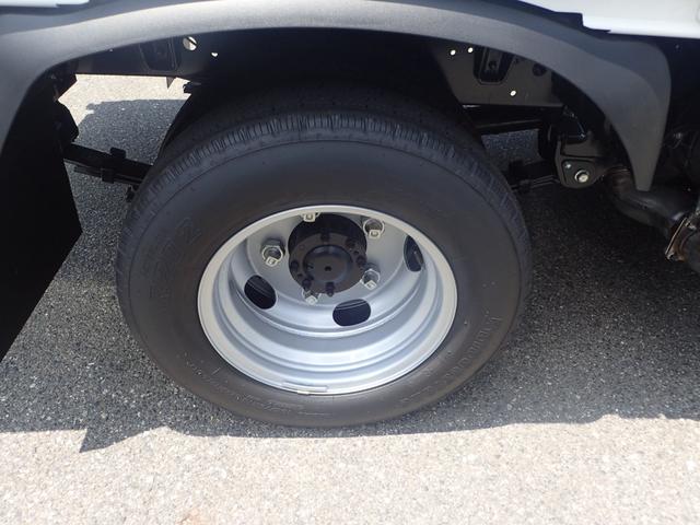 デュトロ 　デュトロ　２ｔ　標準１０尺　平ボディ　ＭＴ　安全装置（26枚目）