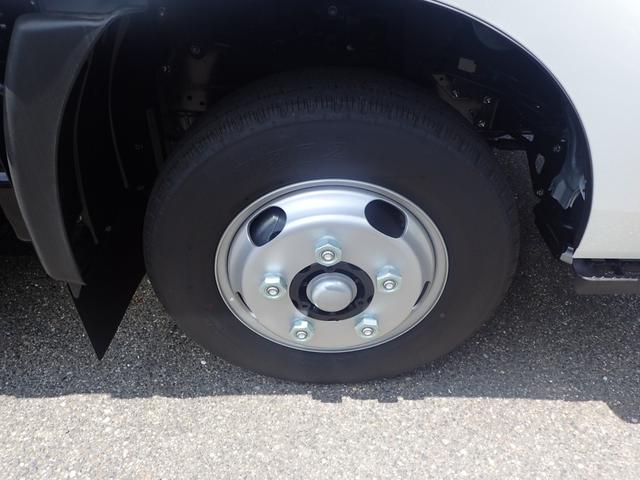 デュトロ 　デュトロ　２ｔ　標準１０尺　平ボディ　ＭＴ　安全装置（27枚目）