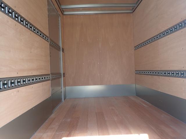 デュトロ 　デュトロ　２ｔ　標準１０尺　アルミバン　ＭＴ（3枚目）