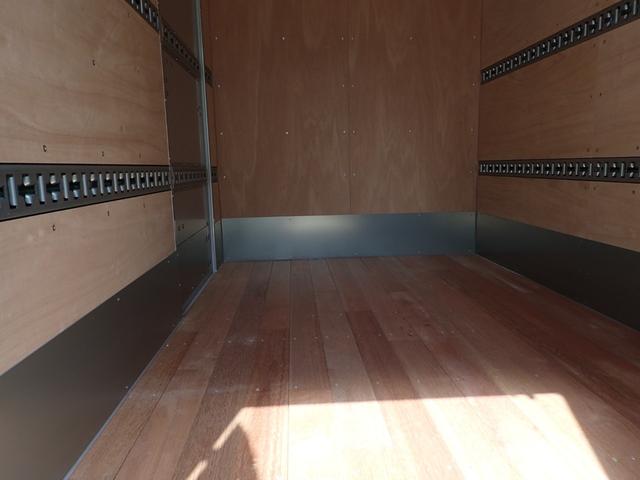 デュトロ 　デュトロ　２ｔ　標準１０尺　アルミバン　ＭＴ（5枚目）