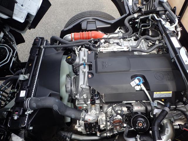 キャンター 　フル液晶メーター　３ｔ　ワイドロング平ボディ　５ＭＴ（22枚目）