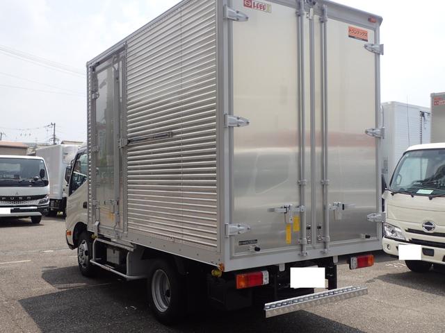 デュトロ 　２ｔ　標準１０尺　アルミバン　ＭＴ（3枚目）