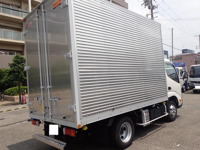 デュトロ 　２ｔ　標準１０尺　アルミバン　ＭＴ（4枚目）