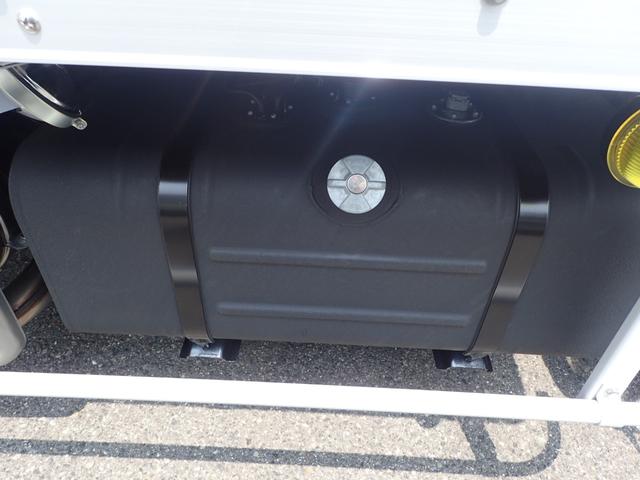 デュトロ 　２ｔ　標準１０尺　アルミバン　ＭＴ（8枚目）