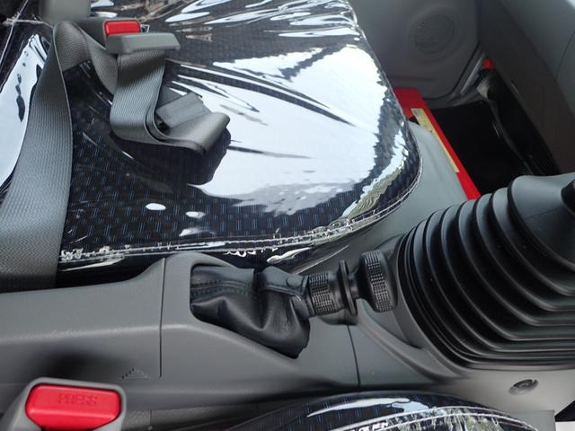 デュトロ 　２ｔ　標準１０尺　平ボディ　ＭＴ　安全装置（15枚目）