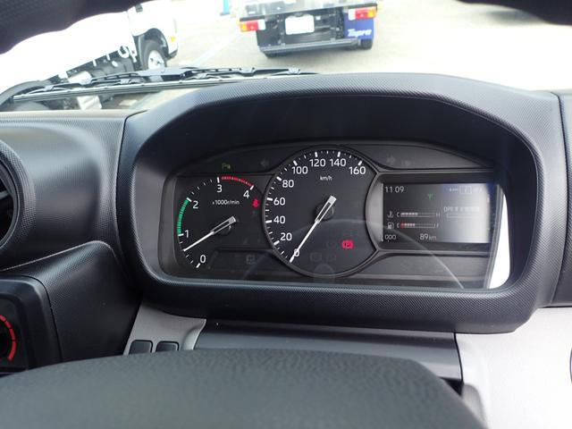 デュトロ 　２ｔ　標準１０尺　平ボディ　ＭＴ　安全装置（17枚目）