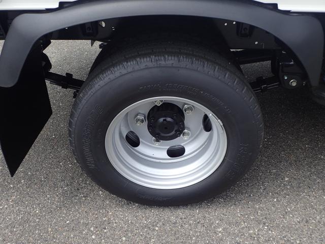 デュトロ 　２ｔ　標準１０尺　平ボディ　ＭＴ　安全装置（27枚目）