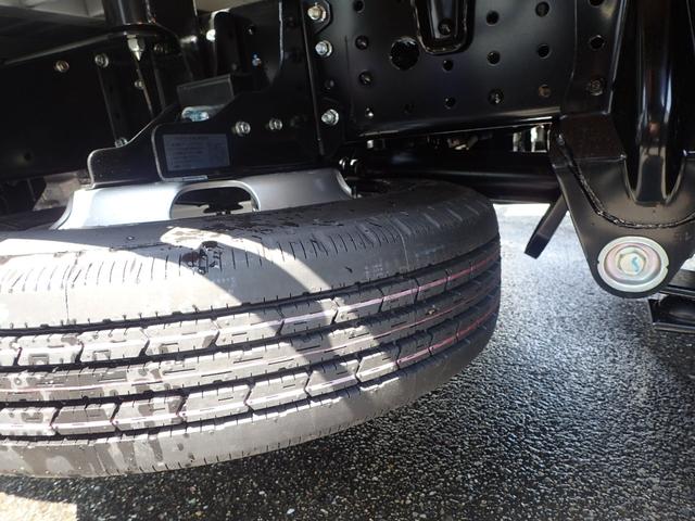 キャンター  フル液晶メーター ダブルキャブ 平ボディ AT(9枚目)