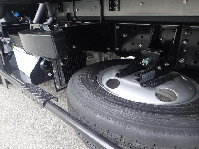 キャンター フル液晶メーター 2t 標準10尺 冷蔵冷凍車 MT(11枚目)