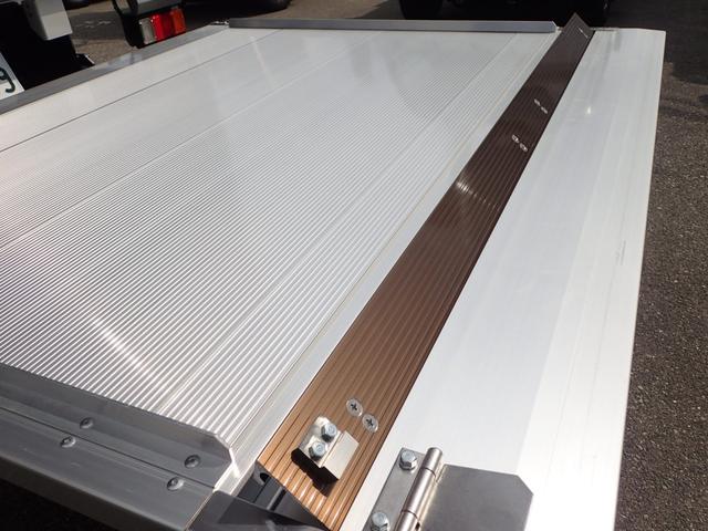 キャンター 液晶メーター 2t 標準ロング アルミバン 跳ね上げPG(8枚目)