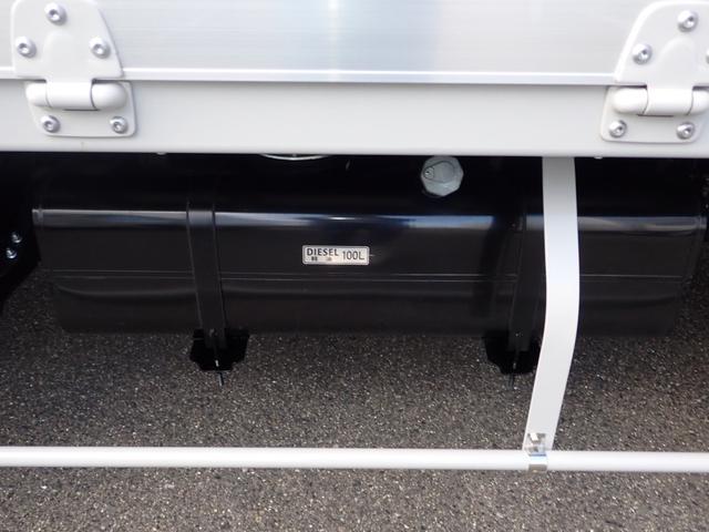 キャンター 　フル液晶メーター　ワイドロング　アルミウィング（7枚目）