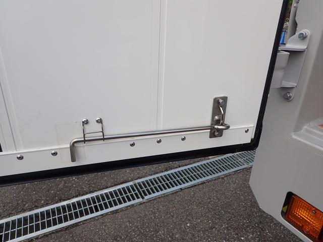 キャンター 　フル液晶メーター　ワイドロング　アルミウィング（11枚目）