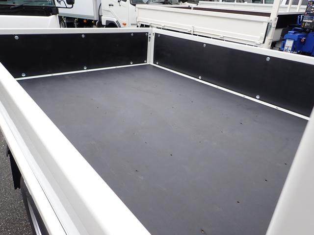 キャンター 　フル液晶メーター　ダブルキャブ　平ボディ　ＡＴ（7枚目）