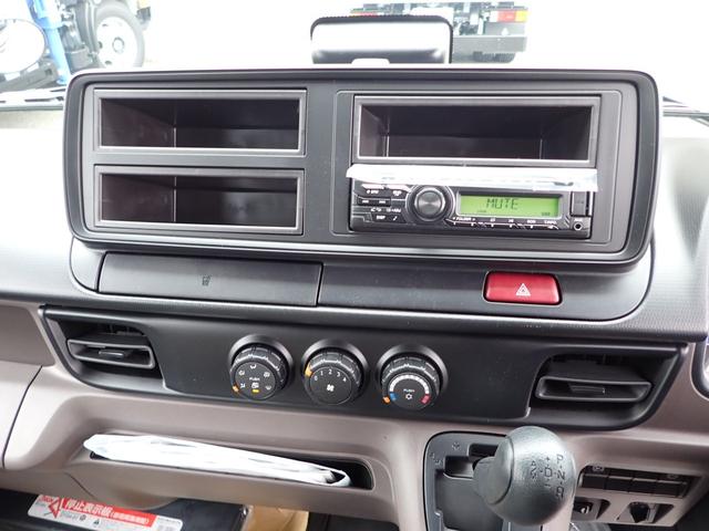 キャンター 　フル液晶メーター　ダブルキャブ　平ボディ　ＡＴ（14枚目）