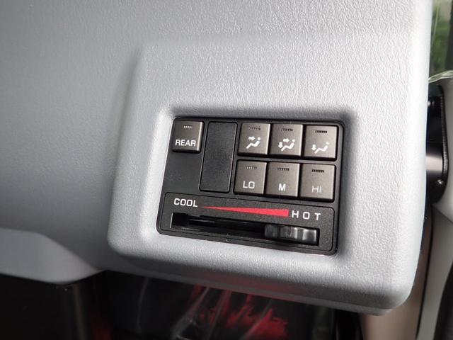 キャンター 　フル液晶メーター　ダブルキャブ　平ボディ　ＡＴ（25枚目）