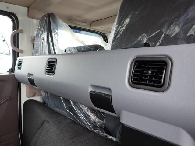 キャンター 　フル液晶メーター　ダブルキャブ　平ボディ　ＡＴ（26枚目）