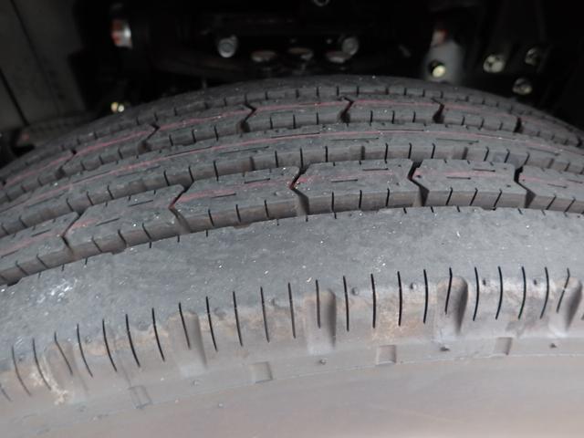 キャンター 　フル液晶メーター　ダブルキャブ　平ボディ　ＡＴ（27枚目）