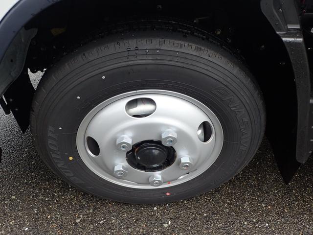 キャンター 　フル液晶メーター　２ｔ　標準ロング平ボディ　ＡＴ（28枚目）