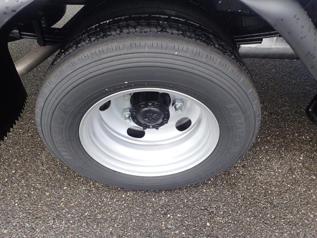 キャンター 　フル液晶メーター　２ｔ　標準ロング平ボディ　ＡＴ（30枚目）