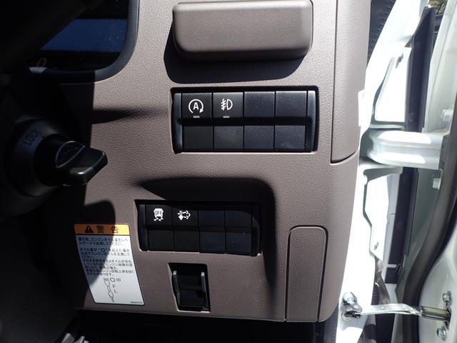 キャンター 　フル液晶メーター　２ｔ　標準１０尺　平ボディ　ＭＴ（17枚目）